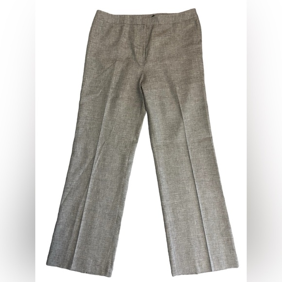 Sorry NOT FOR sale can’t remove listings hence the stupid price!! - Picture 1 of 8